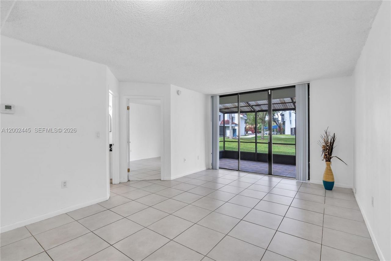 8255 SW 152nd Ave, Unit E-109, Miami, FL 33193 Photo