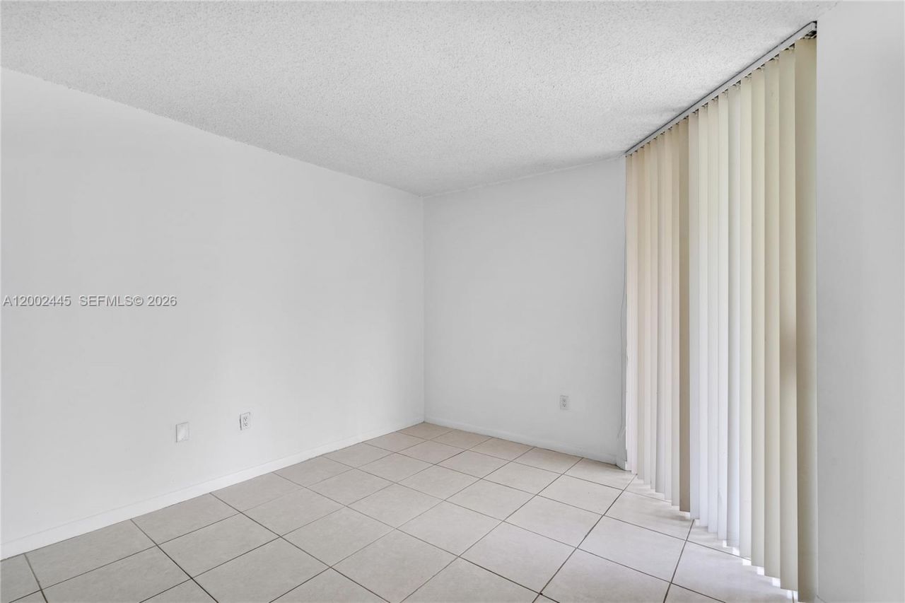 8255 SW 152nd Ave, Unit E-109, Miami, FL 33193 Photo
