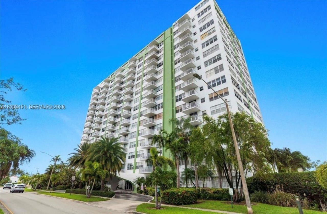 2150 Sans Souci Blvd, Unit C1502, North Miami, FL 33181 Photo