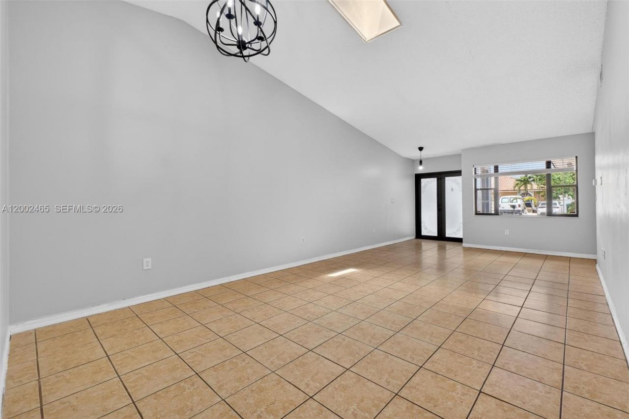 5420 SW 143rd Ct, Miami, FL 33175 Photo