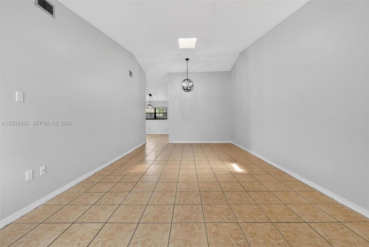 5420 SW 143rd Ct, Miami, FL 33175 Photo