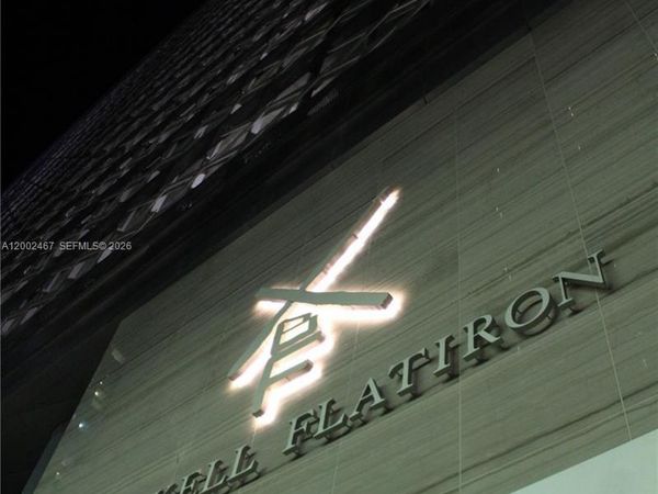 1000 Brickell Plz , Unit 1906, Miami, FL 33131