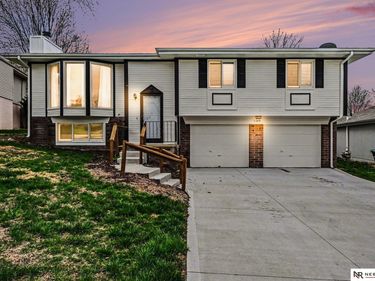 11329 Hartman Circle , Omaha, NE 68164