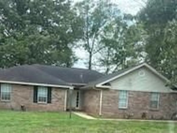 2346 Bobwhite Trail W, Mobile, AL 36695