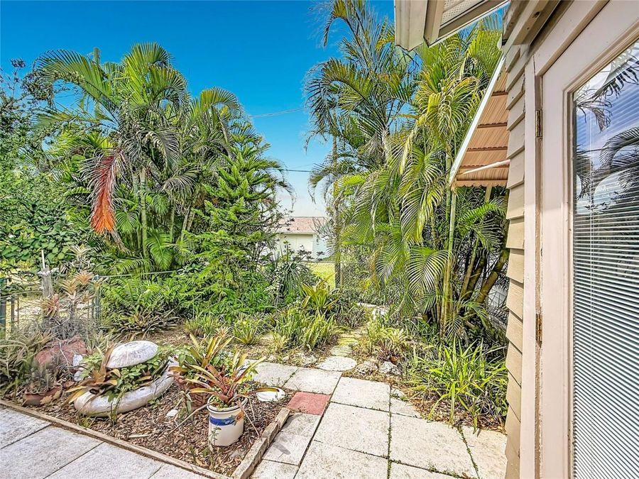Property Image 44
