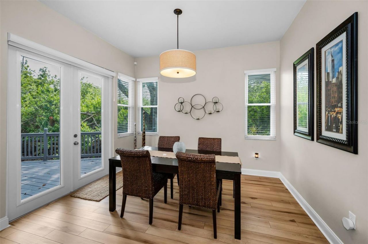 2997 Eagle Estates Circle E, Clearwater, FL 33761 Photo