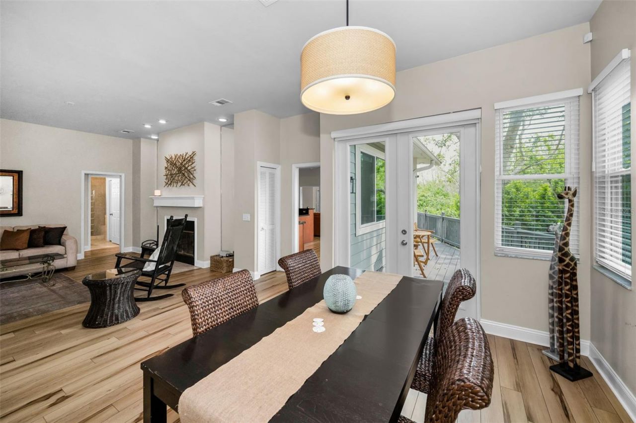 2997 Eagle Estates Circle E, Clearwater, FL 33761 Photo