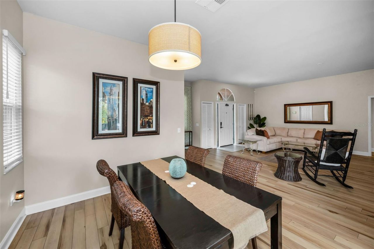 2997 Eagle Estates Circle E, Clearwater, FL 33761 Photo