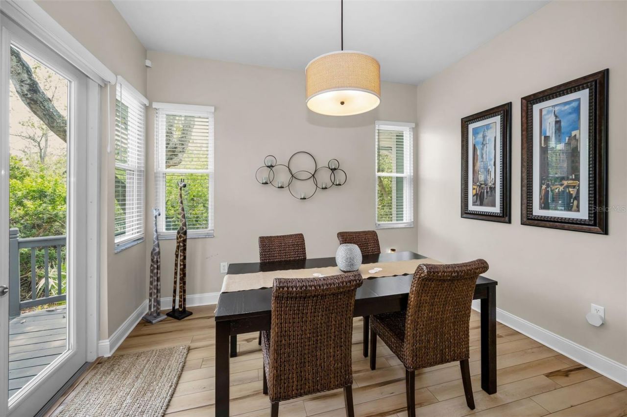 2997 Eagle Estates Circle E, Clearwater, FL 33761 Photo