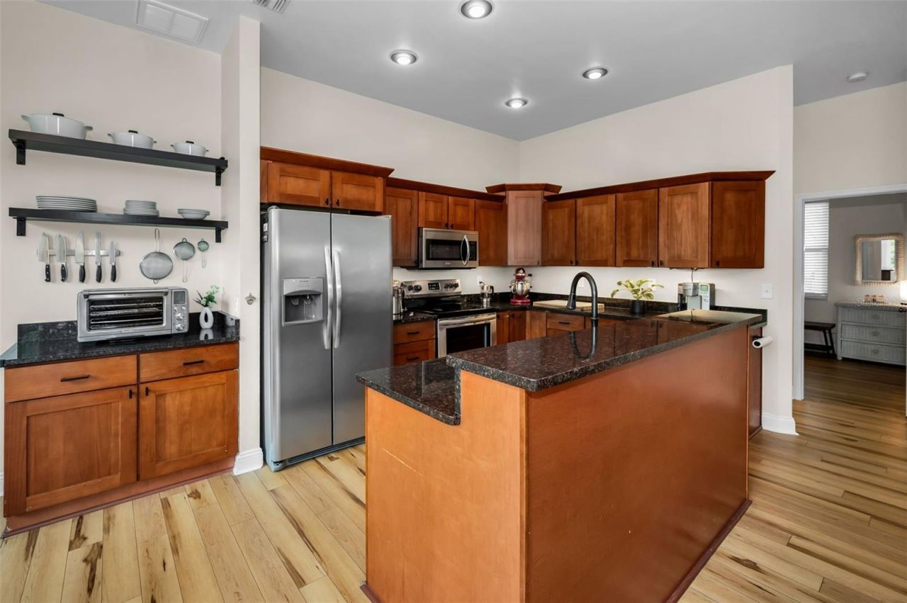 2997 Eagle Estates Circle E, Clearwater, FL 33761 Photo