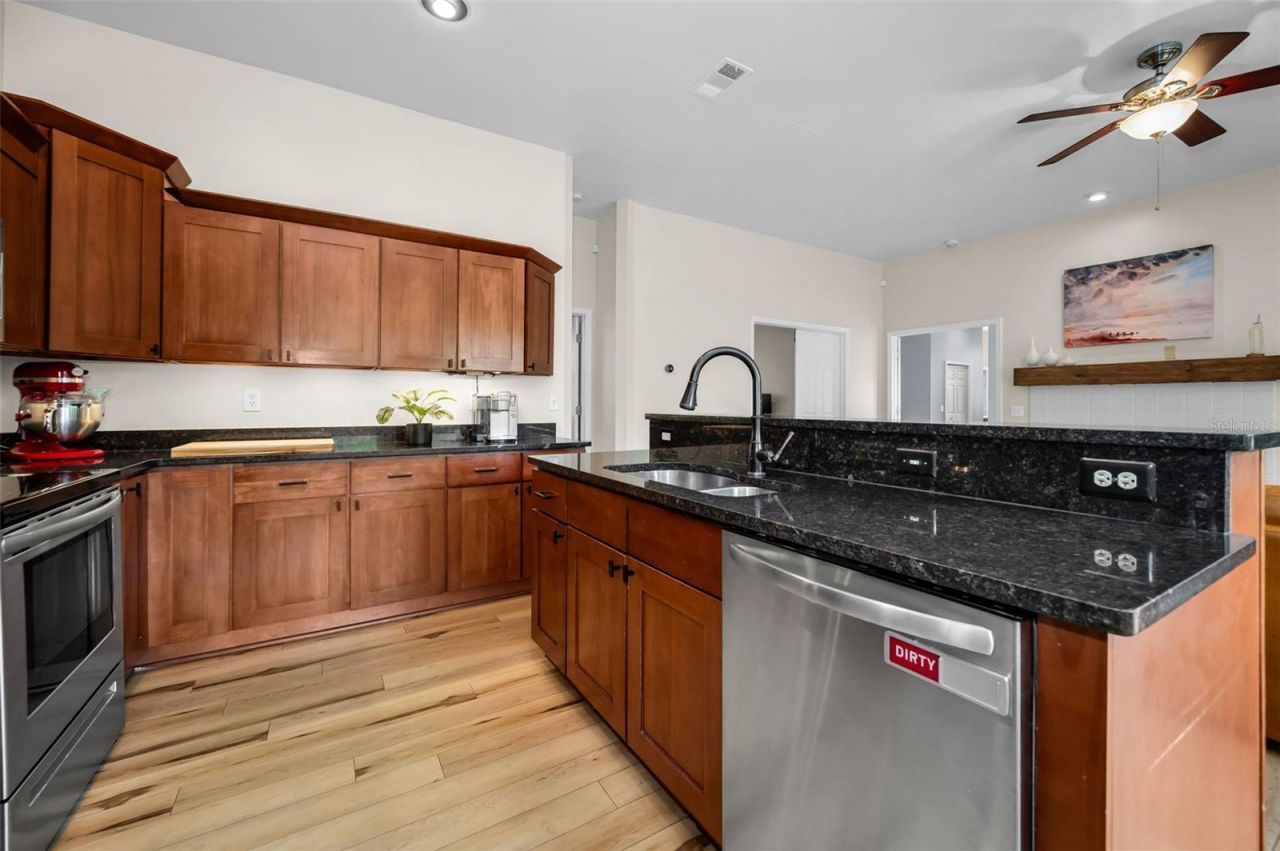 2997 Eagle Estates Circle E, Clearwater, FL 33761 Photo