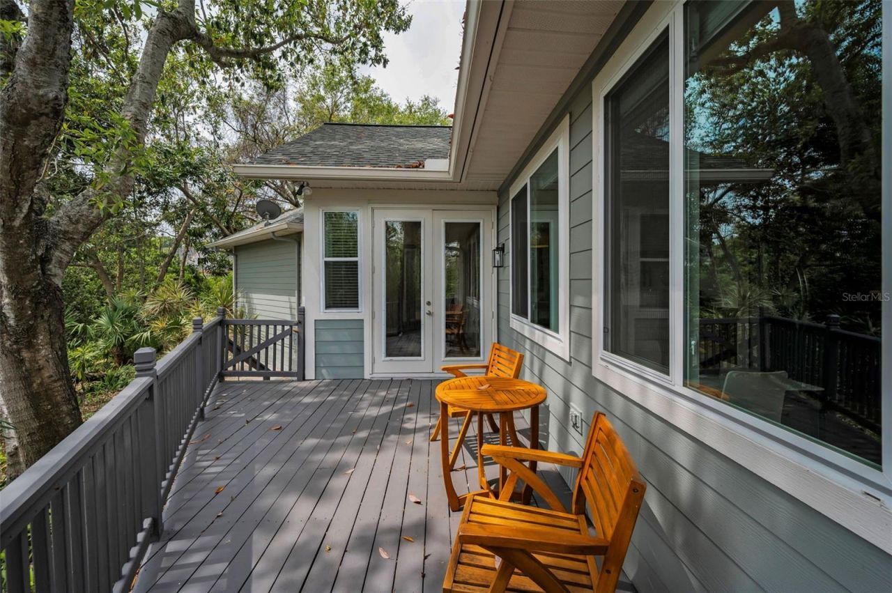 2997 Eagle Estates Circle E, Clearwater, FL 33761 Photo