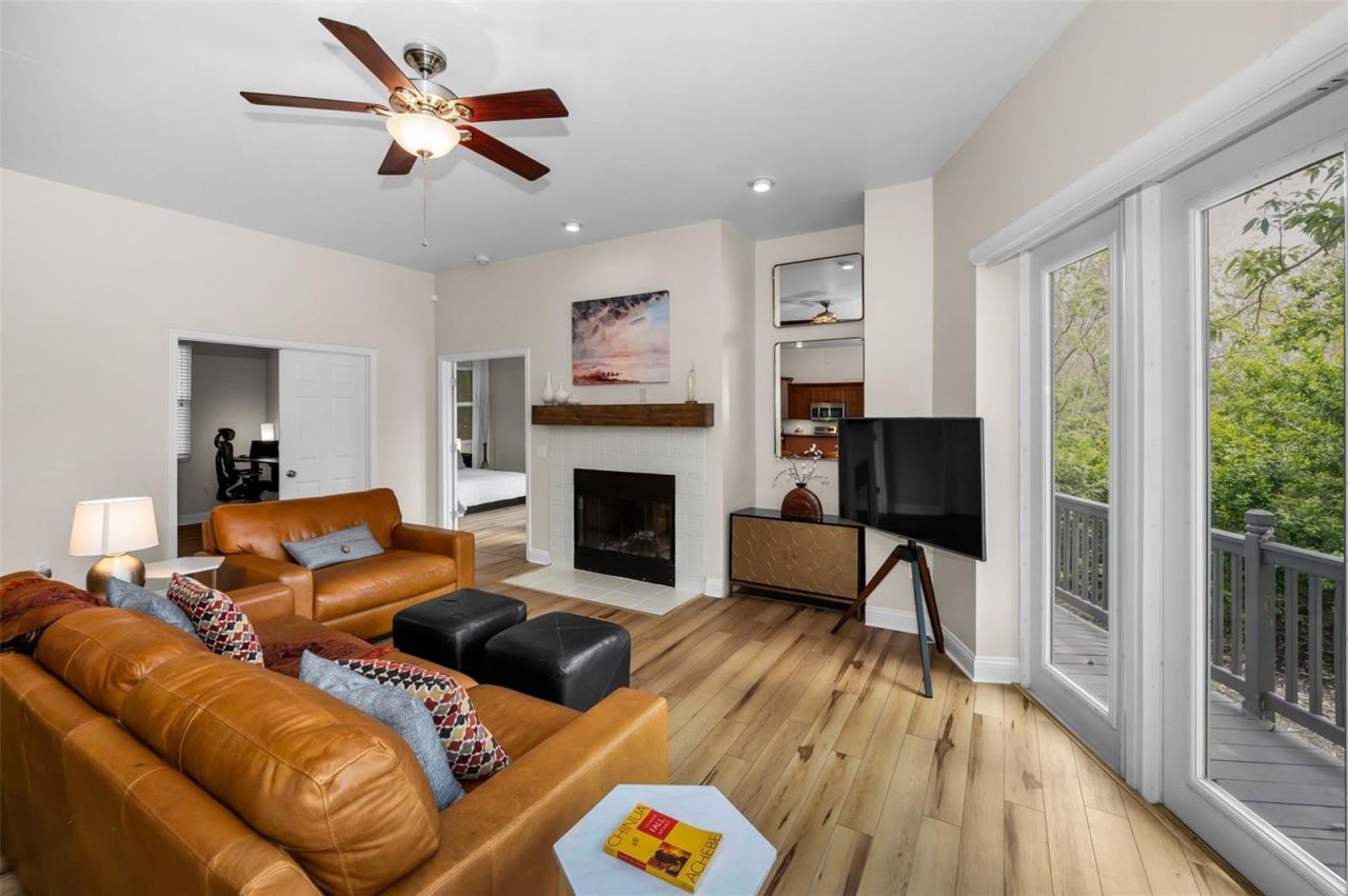 2997 Eagle Estates Circle E, Clearwater, FL 33761 Photo