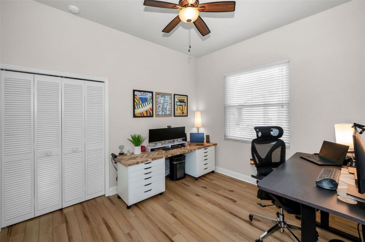 2997 Eagle Estates Circle E, Clearwater, FL 33761 Photo