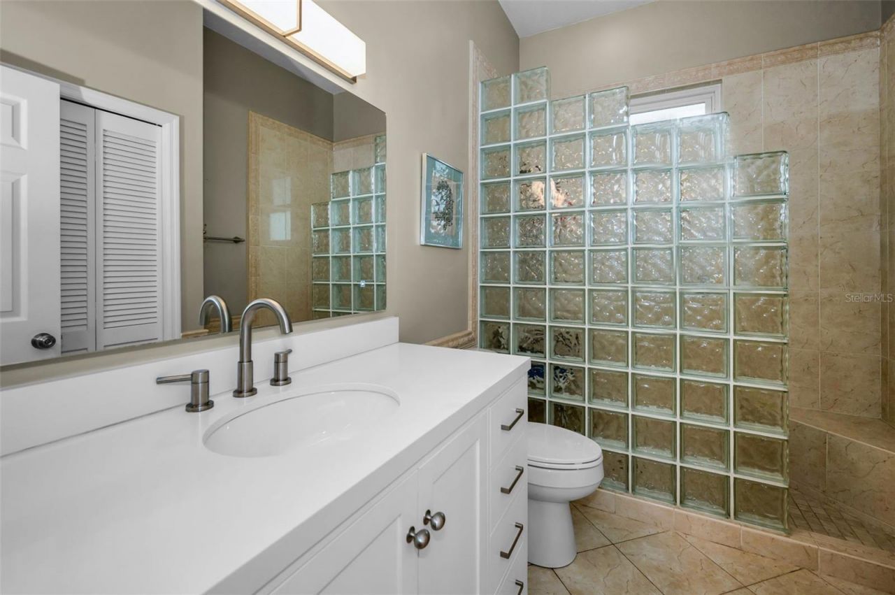 2997 Eagle Estates Circle E, Clearwater, FL 33761 Photo