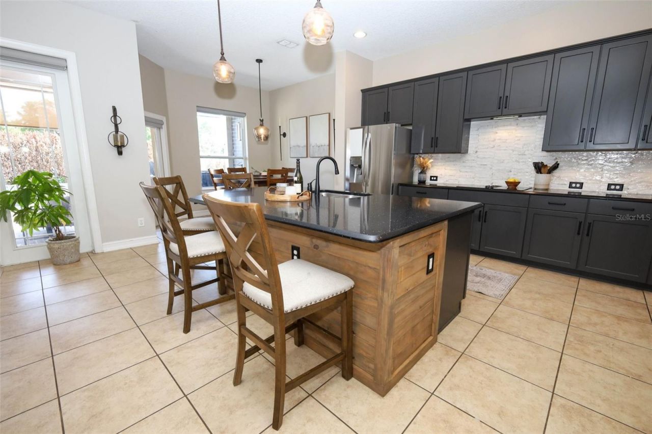 3956 Isle Vista Avenue , Belle Isle, FL 32812 Photo