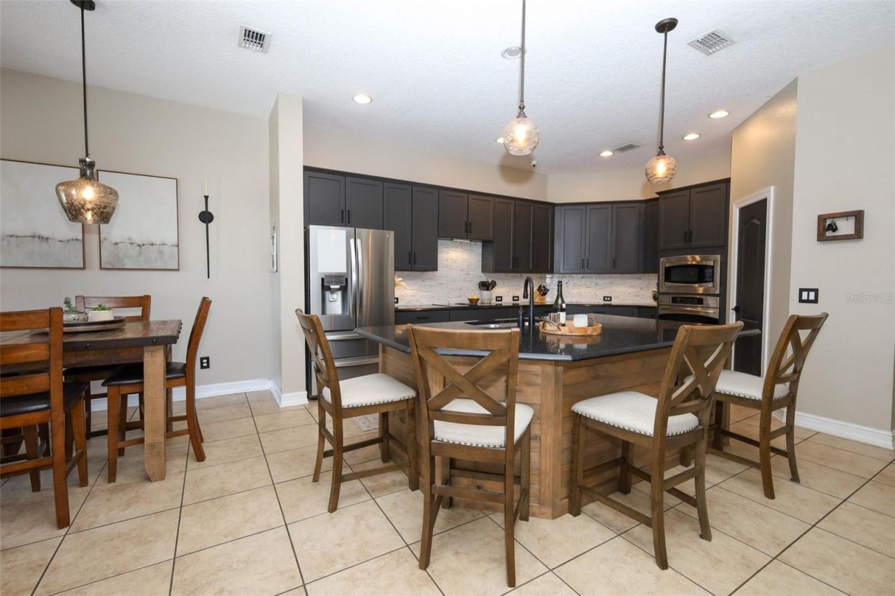 3956 Isle Vista Avenue, Belle Isle, FL 32812 Photo