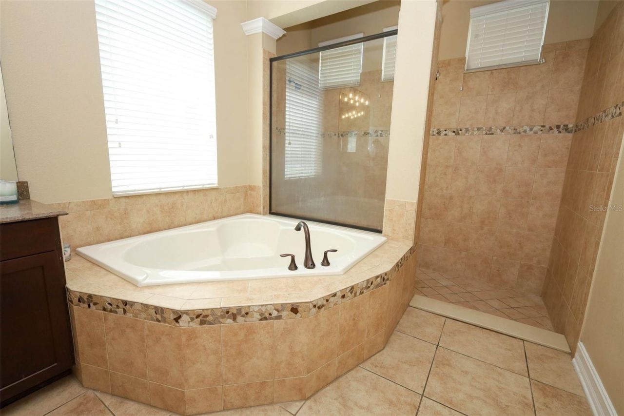 3956 Isle Vista Avenue, Belle Isle, FL 32812 Photo