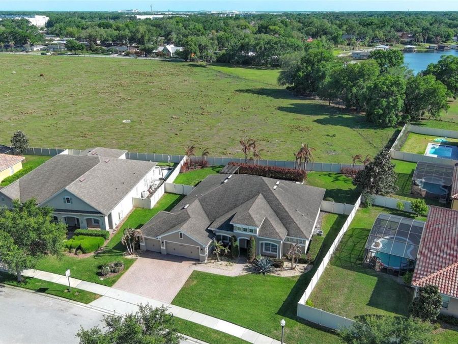 Property Image 60
