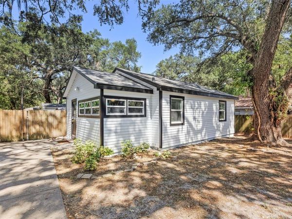 6806 N 17TH STREET , TAMPA, FL 33610