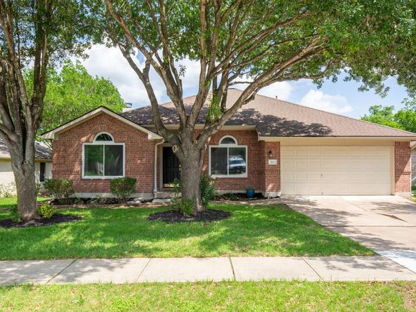 903 Plumbago DR, Pflugerville, TX 78660