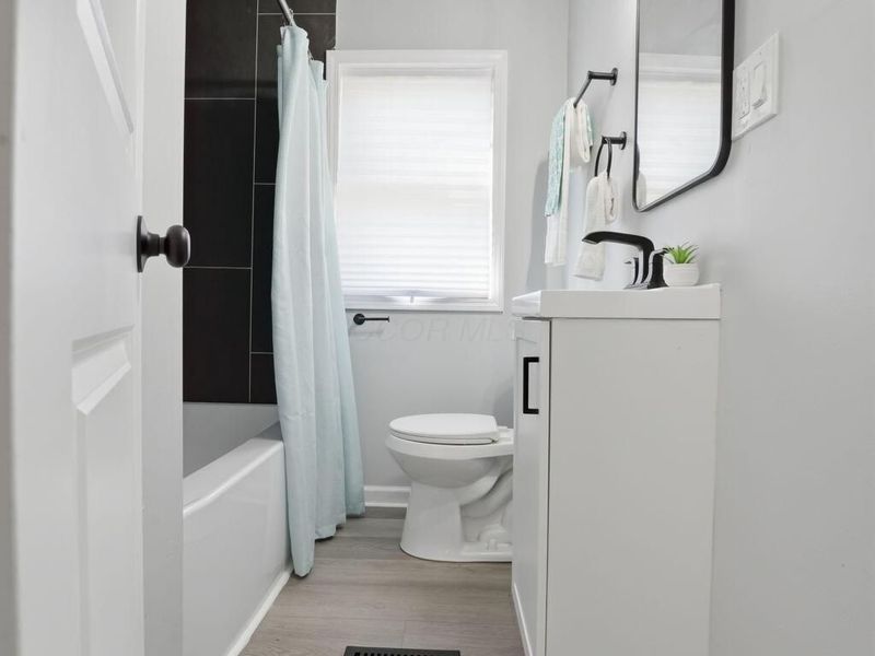 2973 E 13th Avenue, Columbus, OH 43219 Photo 11