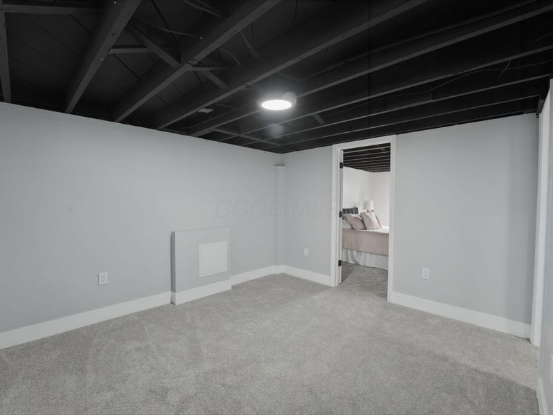 2973 E 13th Avenue, Columbus, OH 43219 Photo 17