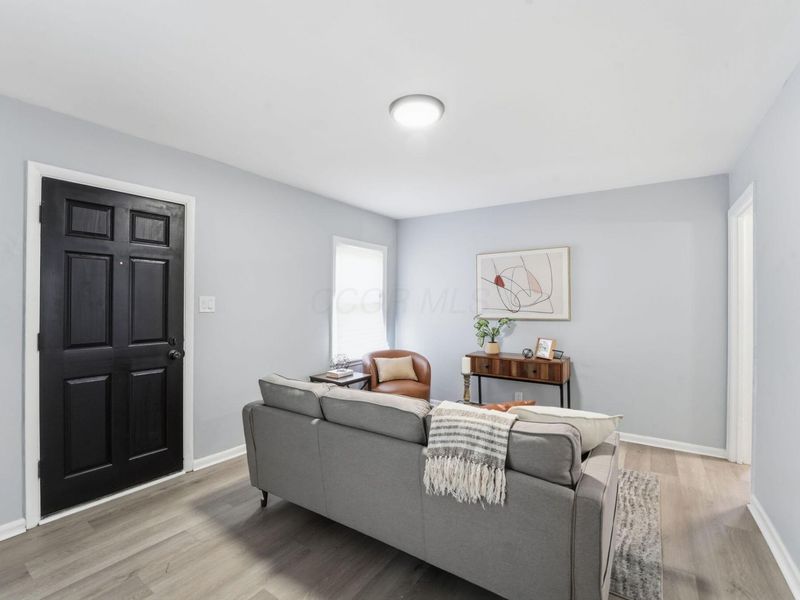 2973 E 13th Avenue, Columbus, OH 43219 Photo 4