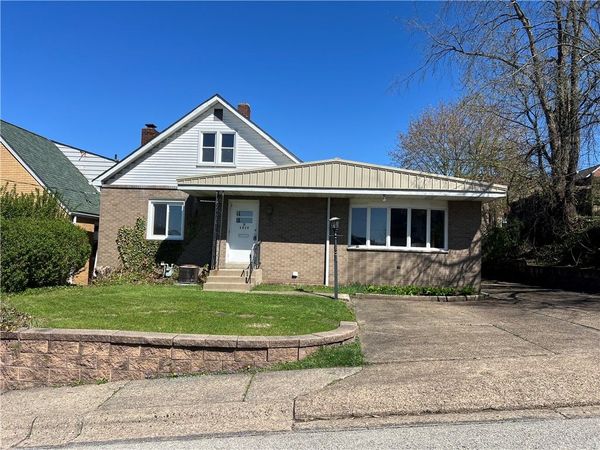 1512 Ridge Ave, New Kensington, PA 15068