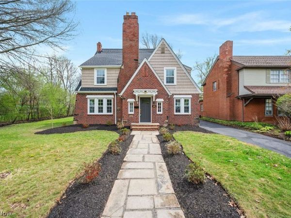 3305 Enderby Road, Shaker Heights, OH 44120