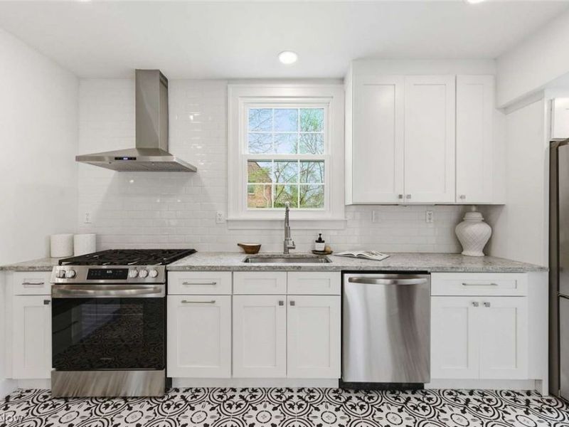 3305 Enderby Road, Shaker Heights, OH 44120 Photo 11