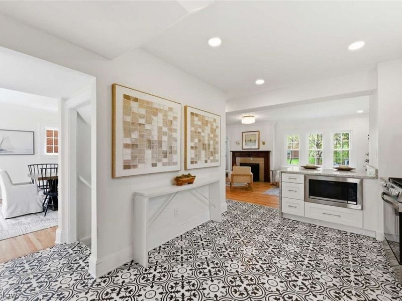 3305 Enderby Road, Shaker Heights, OH 44120 Photo 13