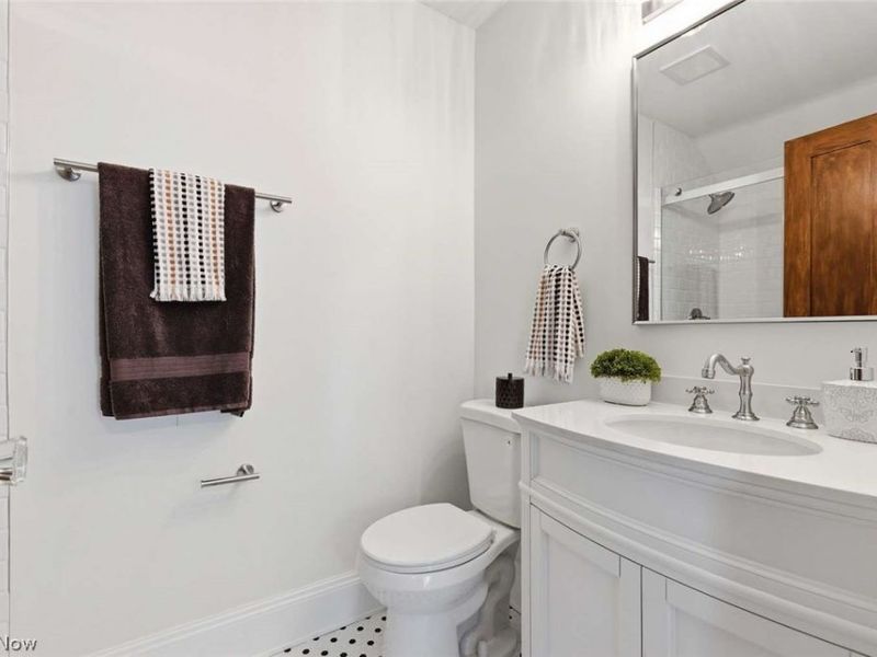 3305 Enderby Road, Shaker Heights, OH 44120 Photo 24