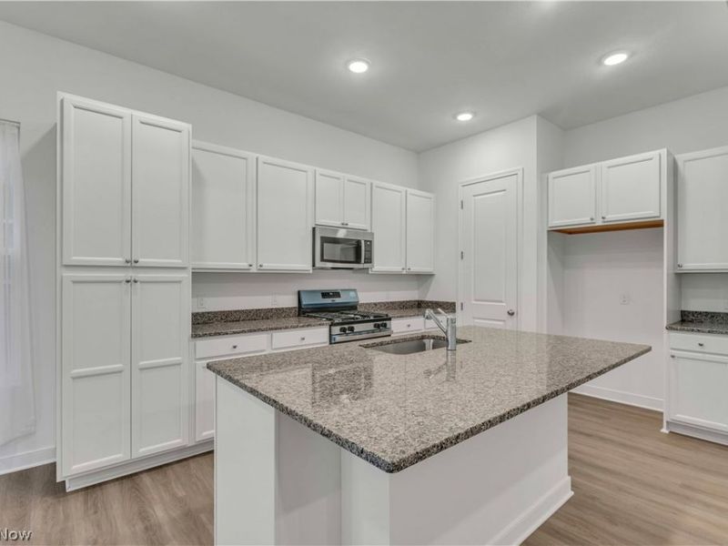 8848 Franklin Street NW, Massillon, OH 44646 Photo 8