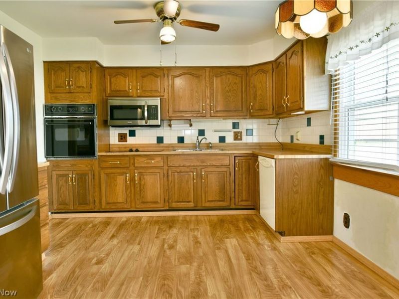 5682 Baylor Avenue, Austintown, OH 44515 Photo 13