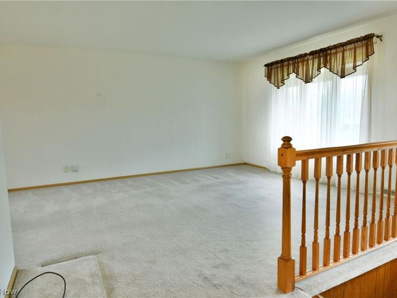 5682 Baylor Avenue, Austintown, OH 44515 Photo 8