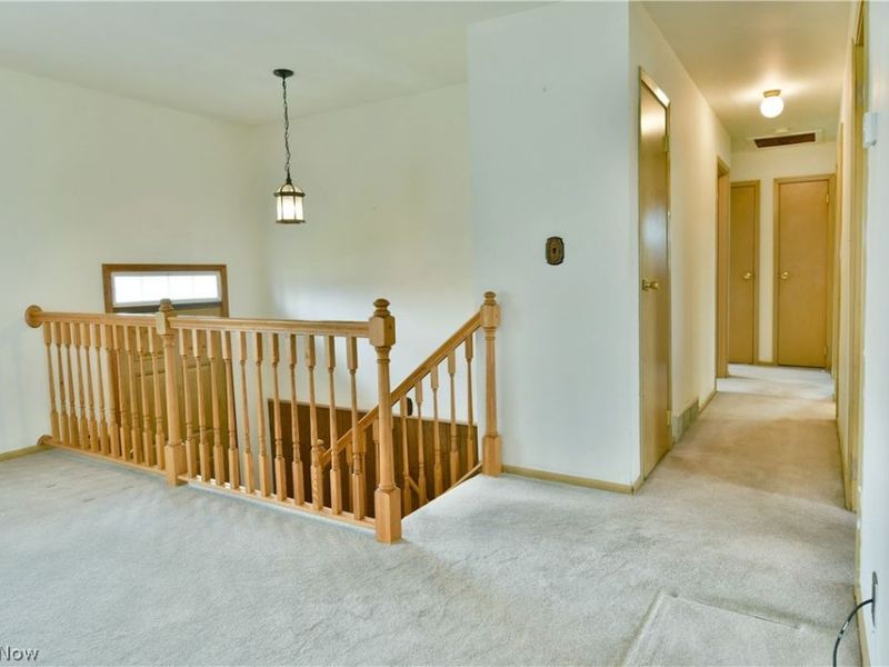 5682 Baylor Avenue, Austintown, OH 44515 Photo 9