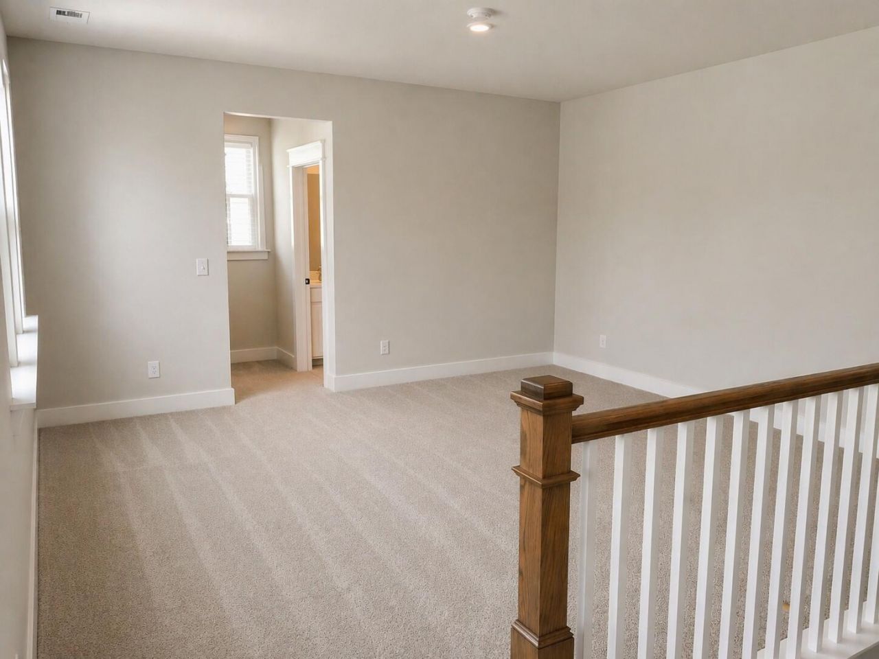 277 Denham Street Photo 14