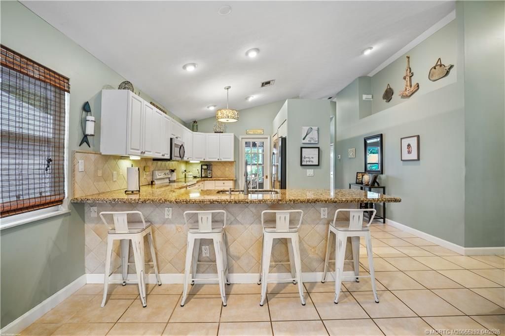 896 SW 34th Terrace, Palm City, FL 34990 Photo