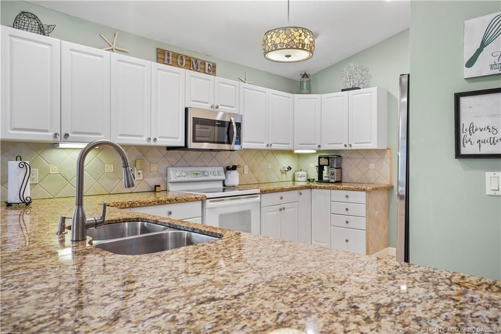 896 SW 34th Terrace, Palm City, FL 34990 Photo