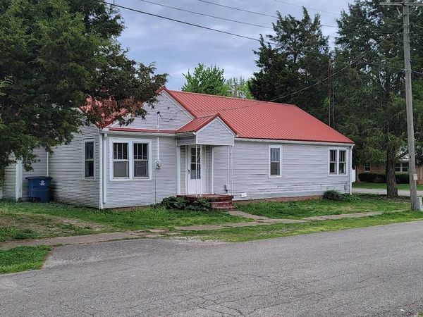 400 E Race Street, Odon, IN 47562