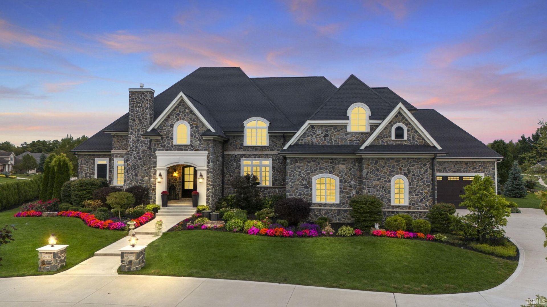 15926 Weston Glen, Huntertown, IN 46748