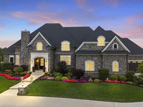 15926 Weston Glen, Huntertown, IN 46748