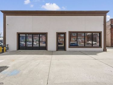 720 E Elizabeth Ave, Linden, NJ 07036