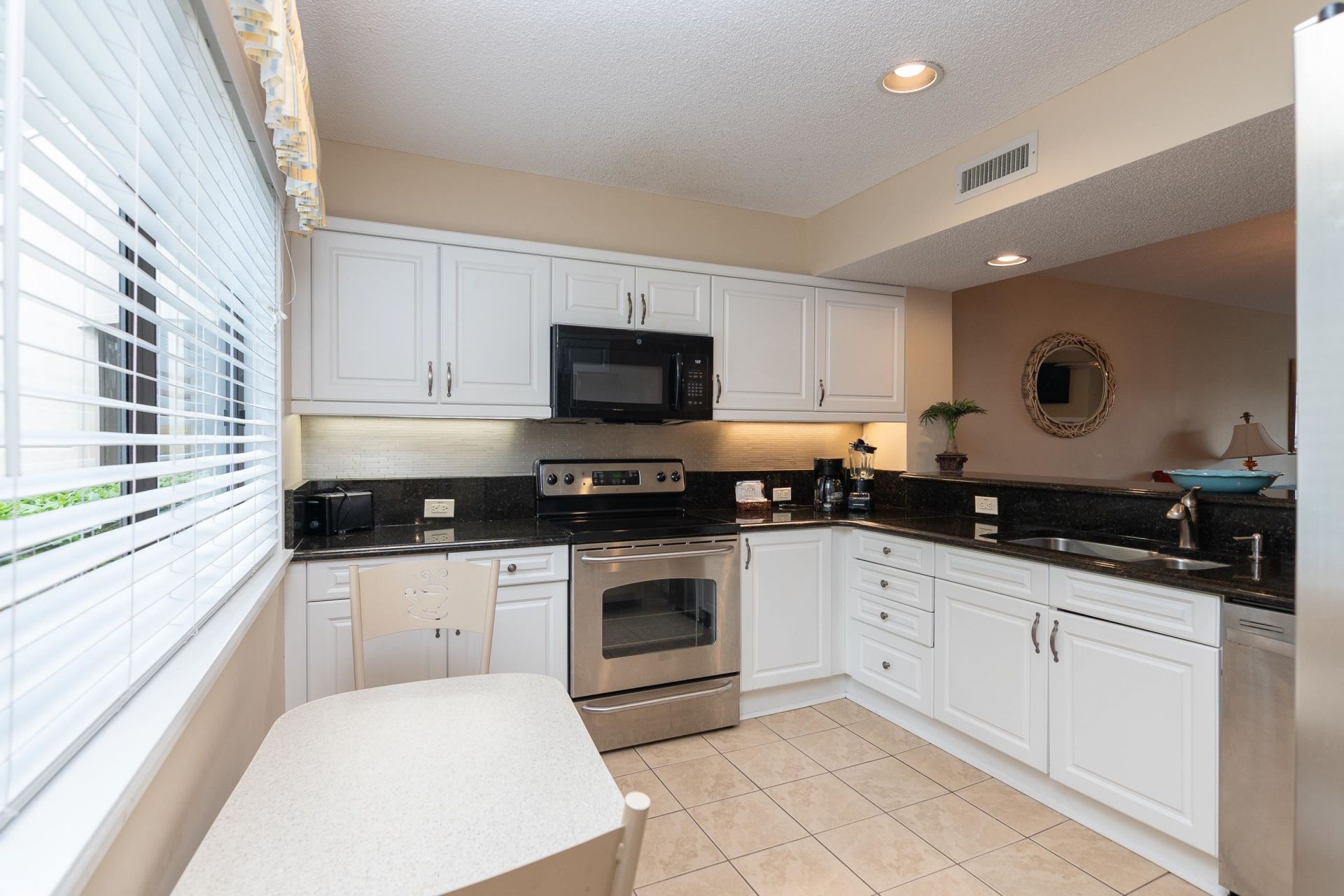 129 Hartland Dr. Photo 10