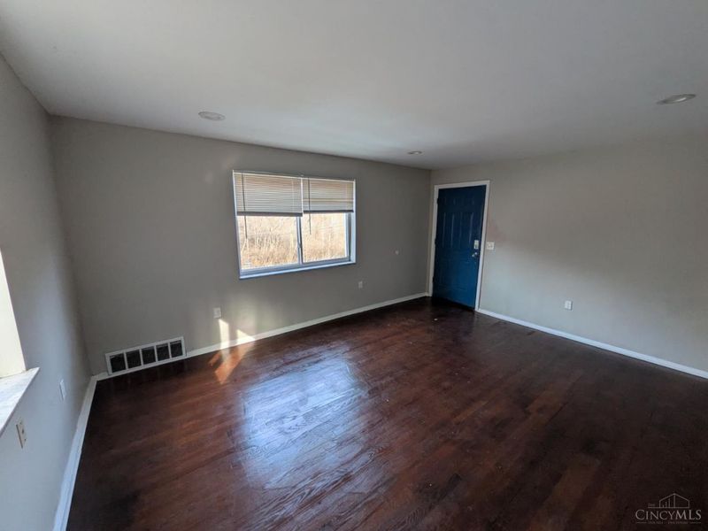 2167 Westwood Northern Boulevard, Cincinnati, OH 45225 Photo 4
