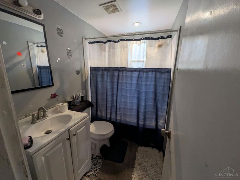 2167 Westwood Northern Boulevard, Cincinnati, OH 45225 Photo 5