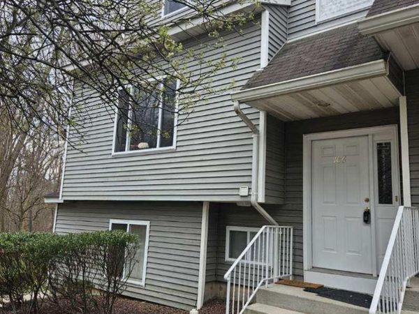 106 Arlington Court , Bardonia, NY 10954