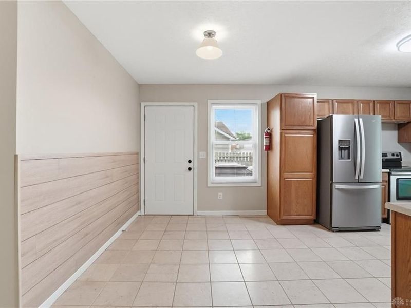 91 Tarragon Way, New Lebanon, OH 45345 Photo 11