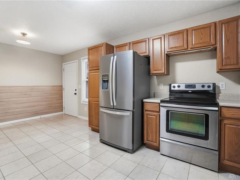 91 Tarragon Way, New Lebanon, OH 45345 Photo 14